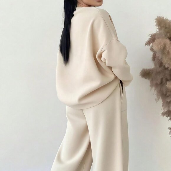 Khaki Casual Women's Plus Size Round Neck Top And Pants Set - Picture 2 of 3